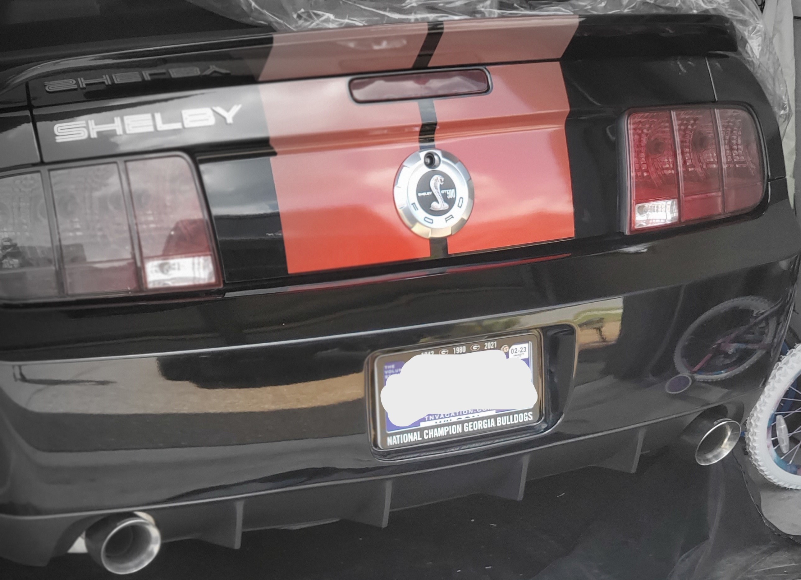 Rear view with Corsa tips installed